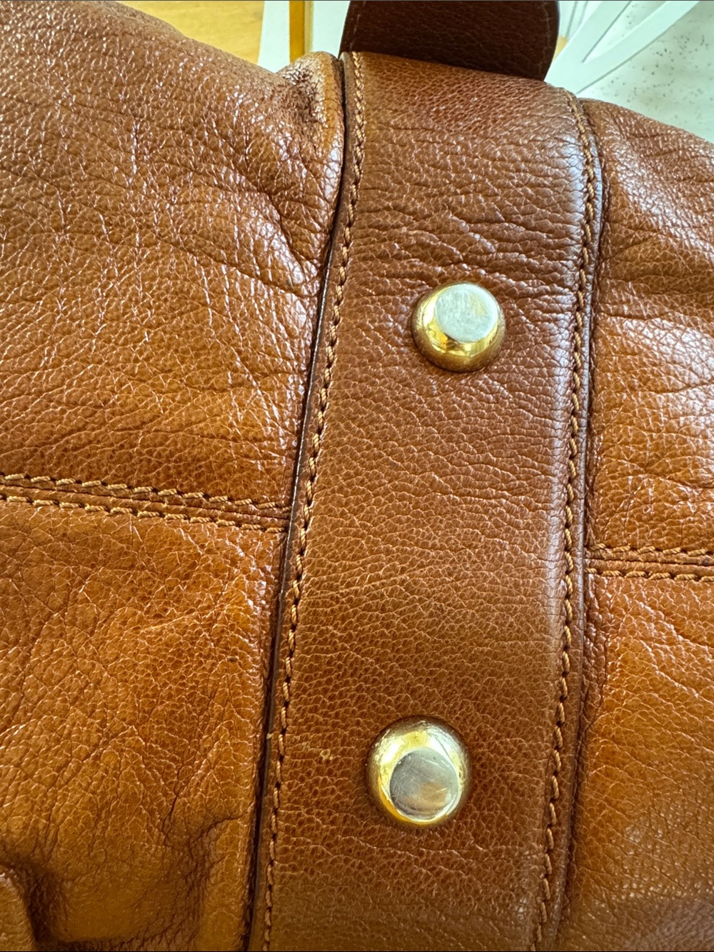 Marc Jacobs Brown Leather Messenger Bag with Gold Hardware - Picture 10 of 13